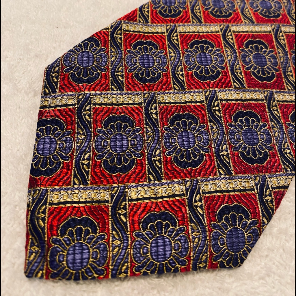 Brand New Trendy Power Tie By Xmi Platinum